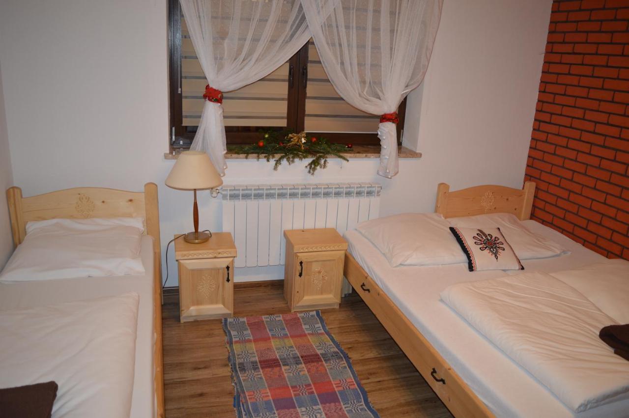 Domek Pod Majowa Gora Kacwin Bagian luar foto